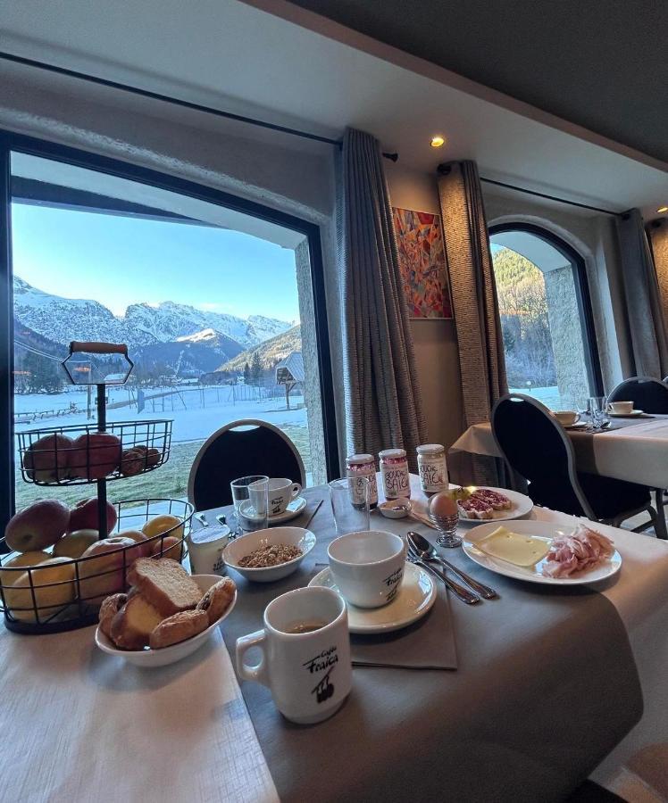 Hotel Restaurant Le Madame La Ferrière Dış mekan fotoğraf